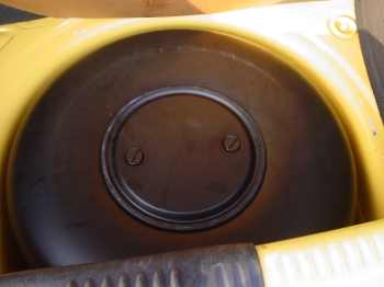 Reserveradmuldentank 