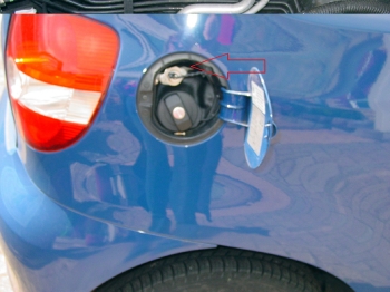 VW-Fox-Gasanlage-Gaseinfüllstutzen